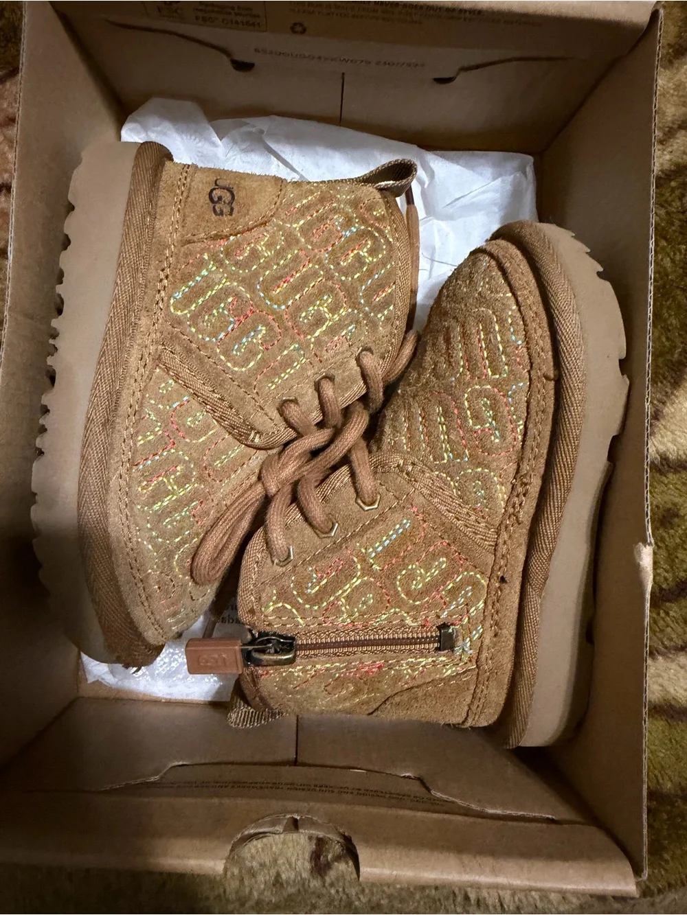 UGG Kids Chestnut Glitter Lace-Up Zip Boot